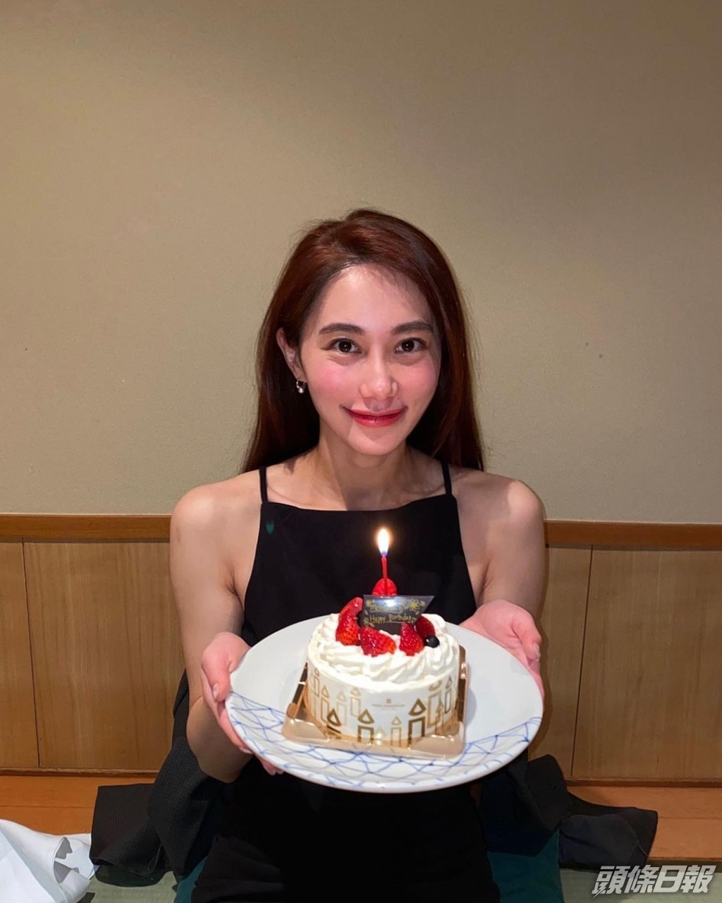 網民質疑Momona外貌有整容feel。